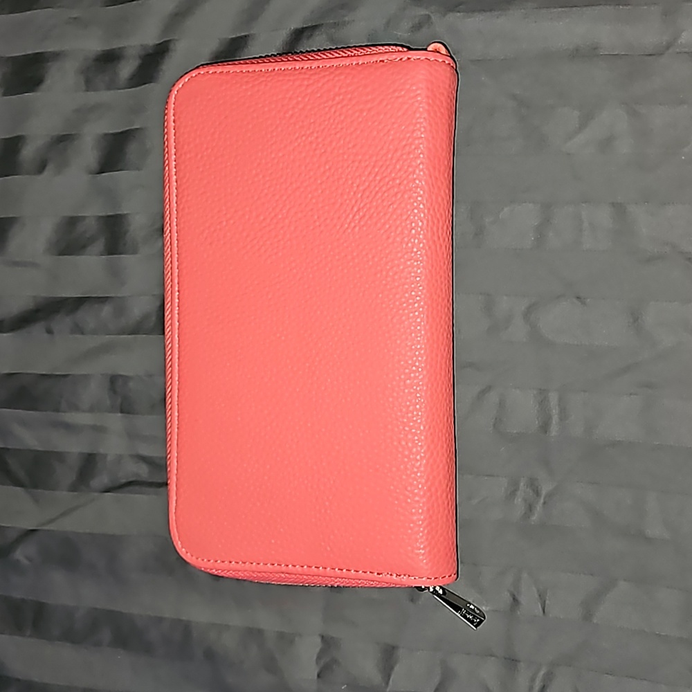 Thirty One Wallet